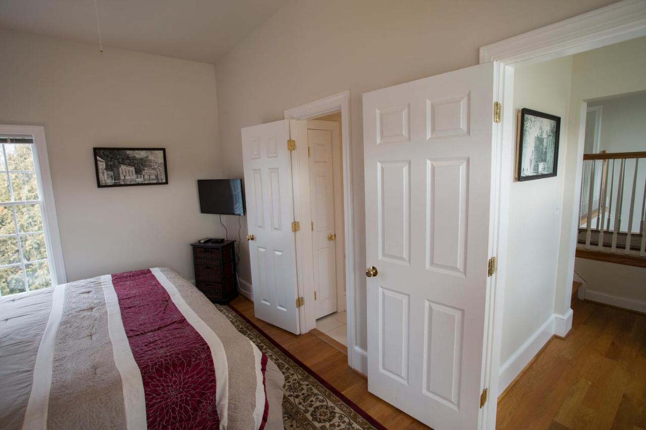 Loudoun Valley Manor Bed and breakfast Waterford